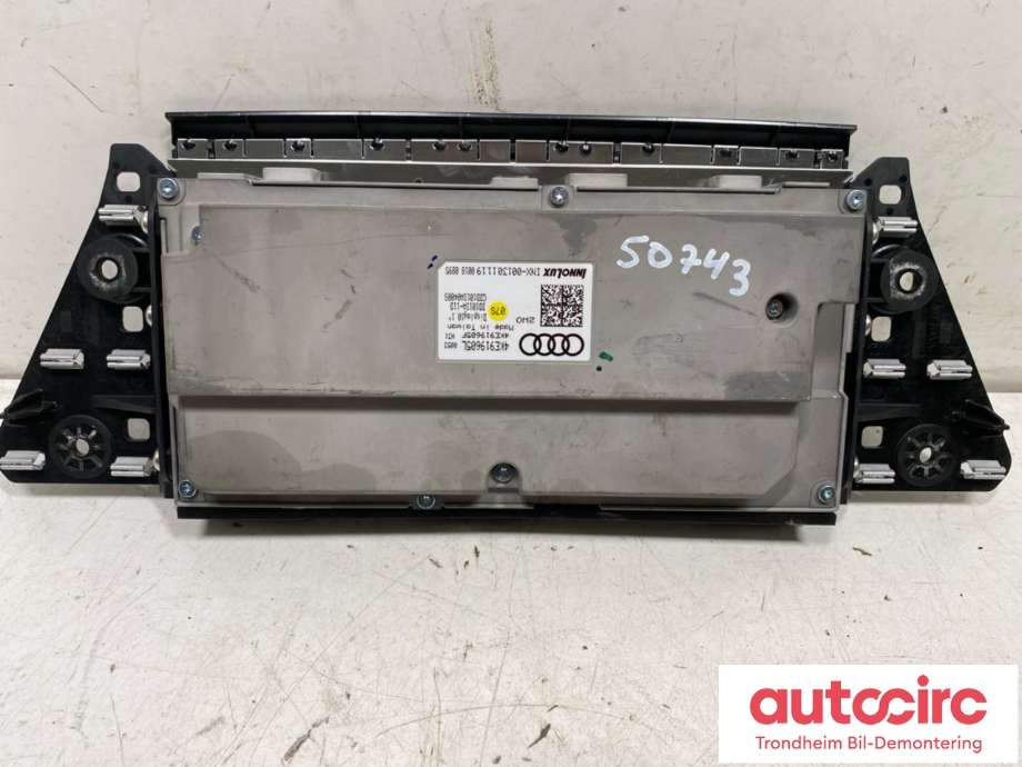 Multimedia display (MCU - Media Controller Unit) til Audi e-tron 2018-->>  (INNOLUX|4KE919605L|4KE919605F|)