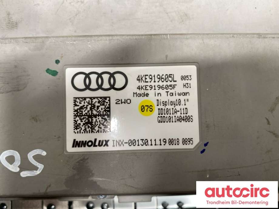 Multimedia display (MCU - Media Controller Unit) til Audi e-tron 2018-->>  (INNOLUX|4KE919605L|4KE919605F|)