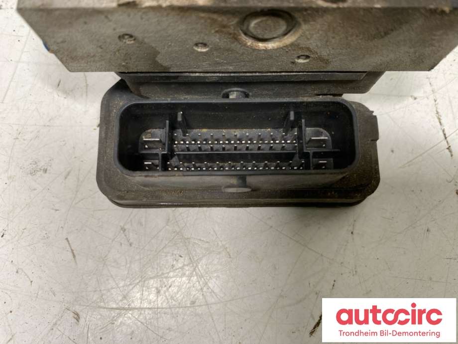 ABS sentral til Mercedes E-Klasse 2013-2016 (Fase 2) (W212) (W212) (..|A2124319612|A2124310948|)
