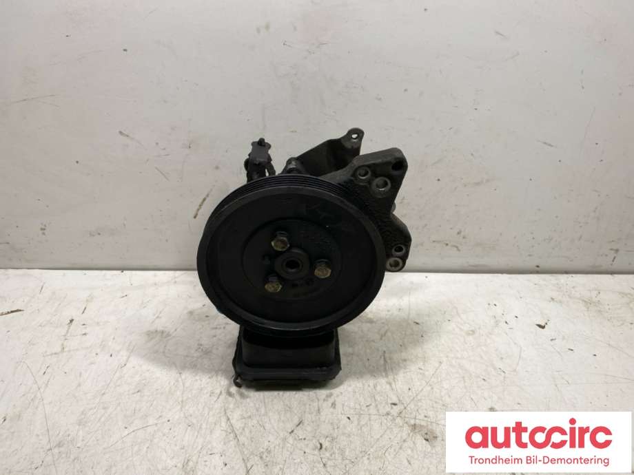 Servo pumpe mekanisk til BMW 3-Serie 1998-2005 (E46) (E46) (ZF|32416757465|)