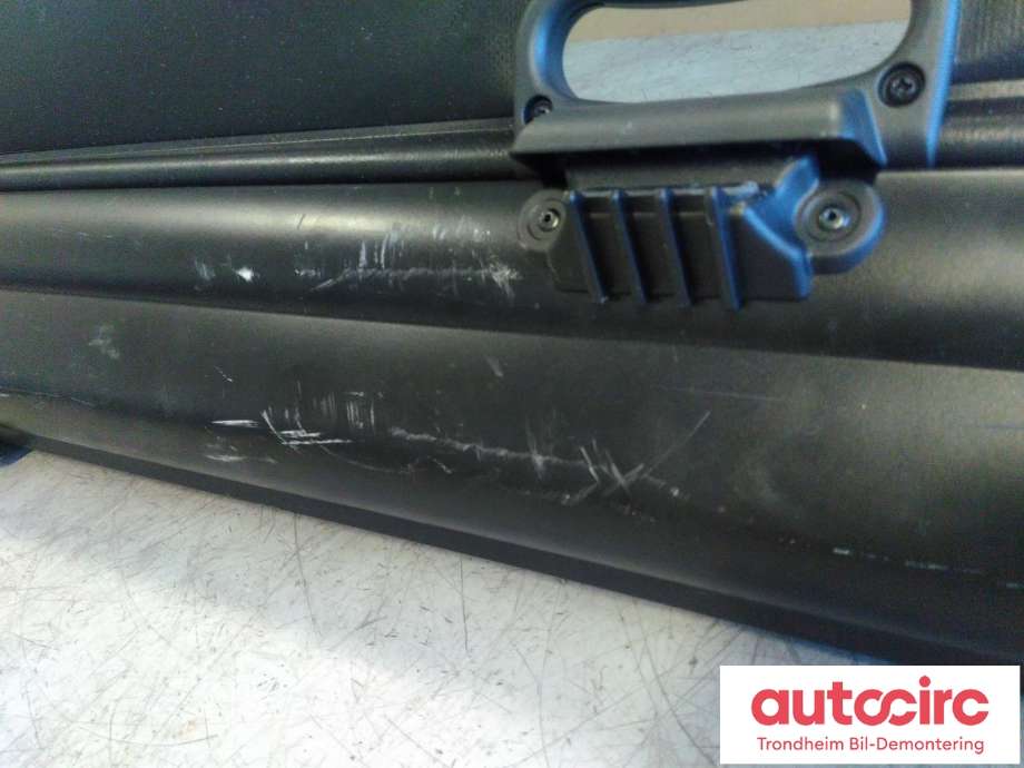 Bagasjerom rollon til BMW 5-Serie 2003-2010 (E60/E61) (E60/E61) (MED HUNDEGITTER LES INFO|9119691|51479119691|51 47 9 119 691)