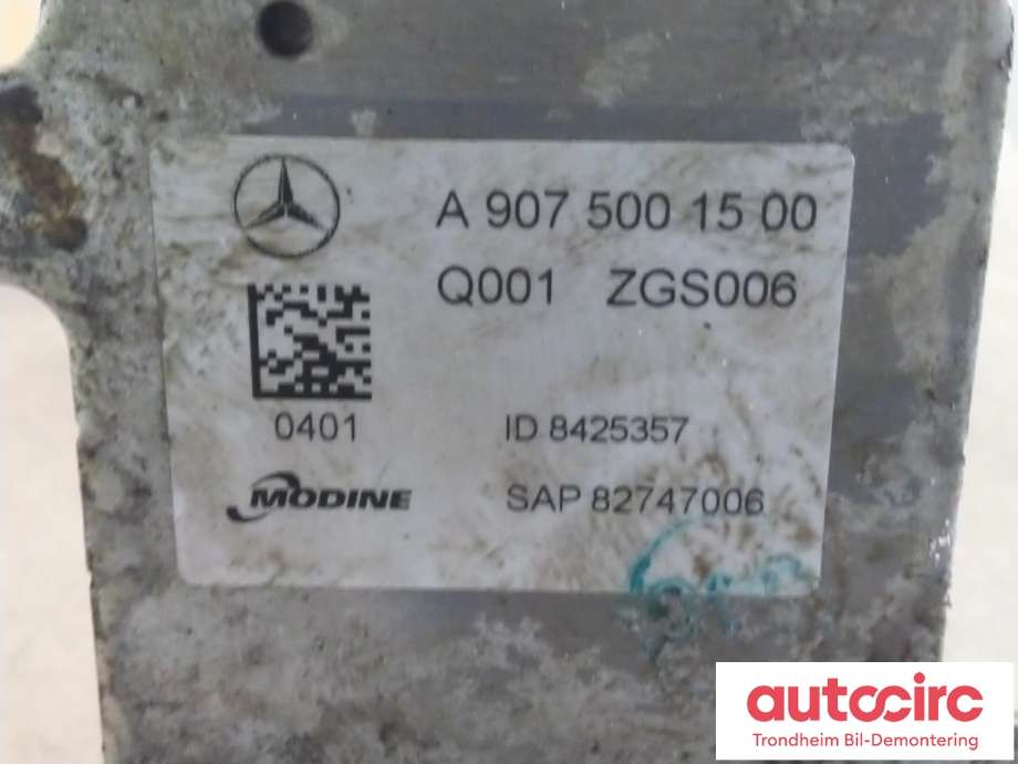 Oljekjøler til Mercedes Sprinter 2018-->> (907/910) (907/910) (MODINE|A9075001500|)