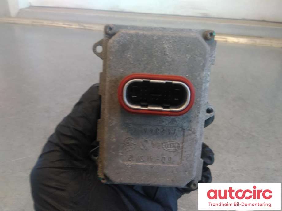Styreenhet xenon/ballast til Mercedes GL 2006-2012 (X164) (X164) (HELLA|A0038205826|A0038205126)