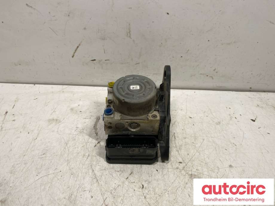 ABS sentral til VW Passat, 2015-2019 (Fase 1) (B8) (B8) (..|3Q0614517L)