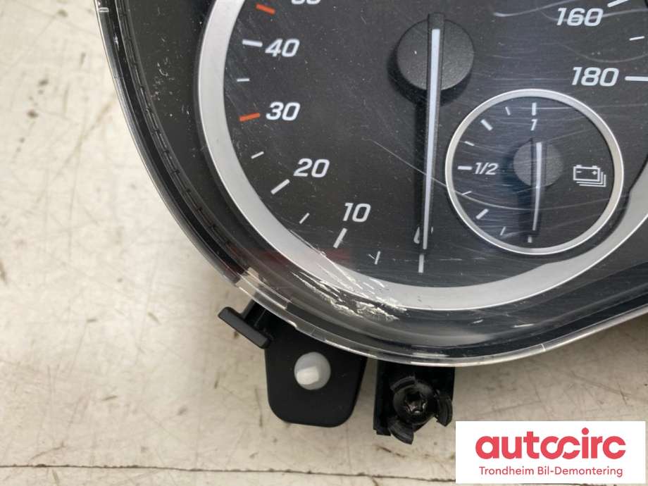 Instrumentpanel til Mercedes EQV 2020-->> (W447) (W447) (..|A4479000318|A4479006720|A4479005523)