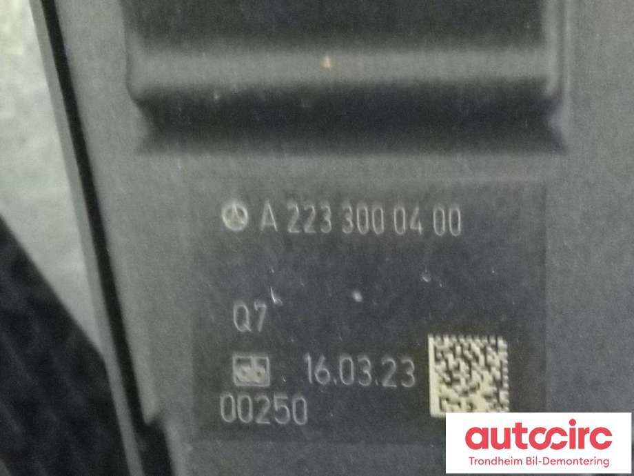 Pedal gass til Mercedes EQS SUV 2022-->> (X296) (X296) (..|A2233000400|A 223 300 04 00|)