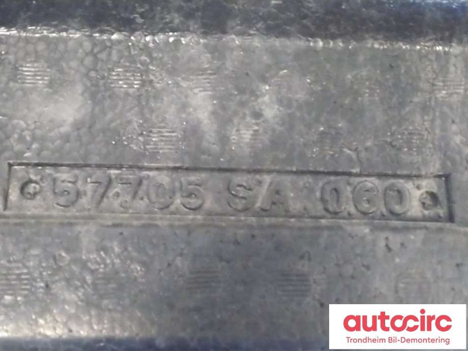 Støtfangerforsterkning foran til Subaru Forester 2005-2008 (Type II, Fase 2)  (..|57705SA060|57705-SA060|)