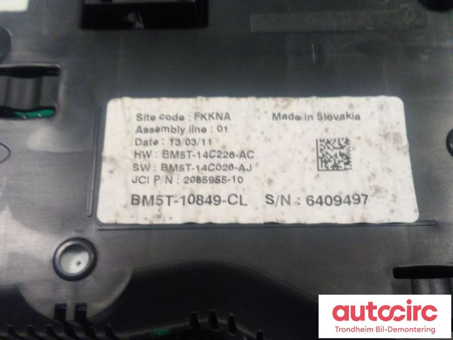 Instrumentpanel til Ford Focus 2011-2014 (Type III, Fase 1)  (...|1879756|BM5T-10849-CL|BM5T-10849-BCH)