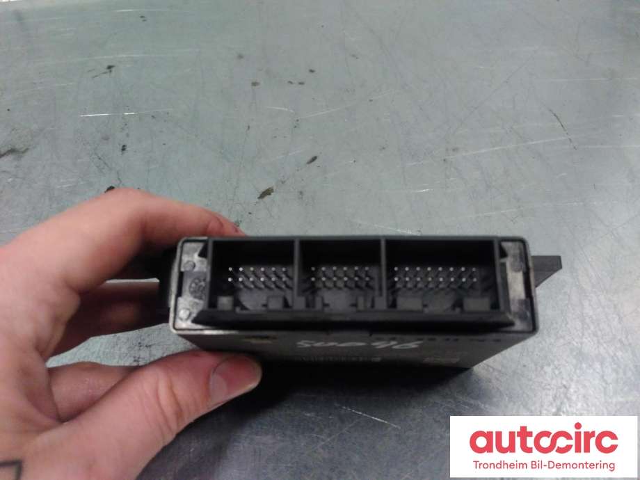 Styreenhet parkering til Audi Q3 2011-2014 (Type I, Fase 1)  (VALEO|8X0919475M|8X091947AE|8X0 919 475 AE| 8X0 919 475 M| 304124)