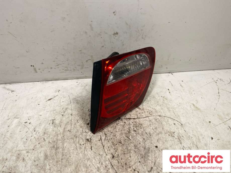 Baklykt høyre indre til Lexus GS 2005-2012 (Type III) (S190) (S190) (..|8158130330|8158130331|)