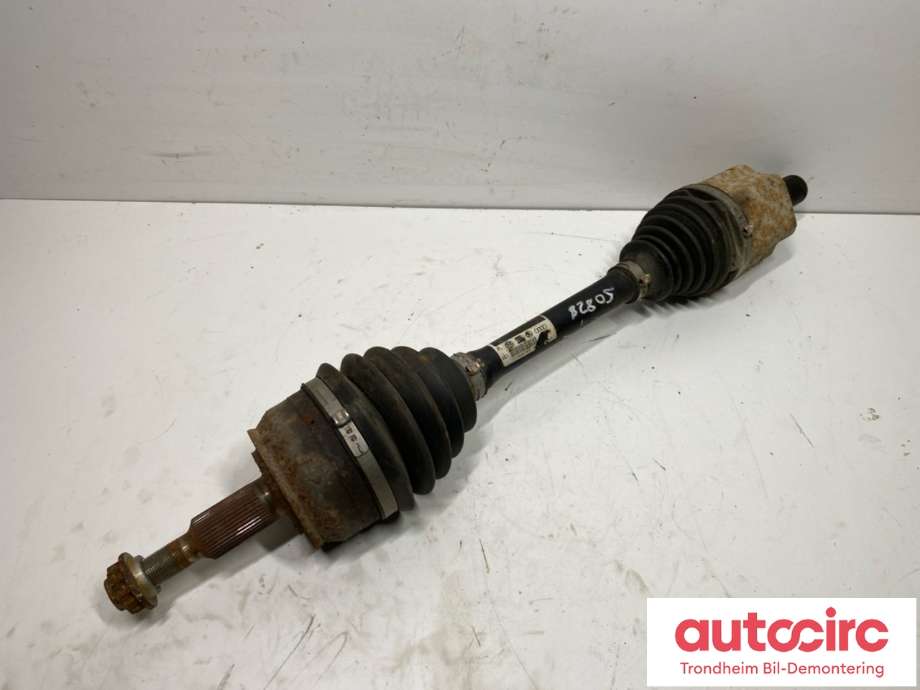 Drivaksel venstre foran, diesel/automat til VW Transporter / Caravelle 2015-2019 (T6) (T6) (..|7E0407271P|7LA407271E|)