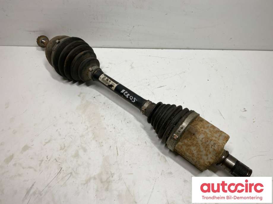 Drivaksel venstre foran, diesel/automat til VW Transporter / Caravelle 2015-2019 (T6) (T6) (..|7E0407271P|7LA407271E|)