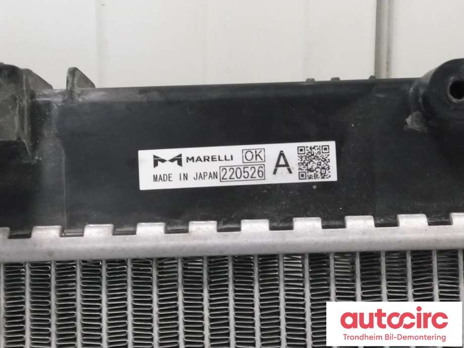 Radiator (automat gir) til Nissan Ariya 2022-->> (..|214105MP0A|)