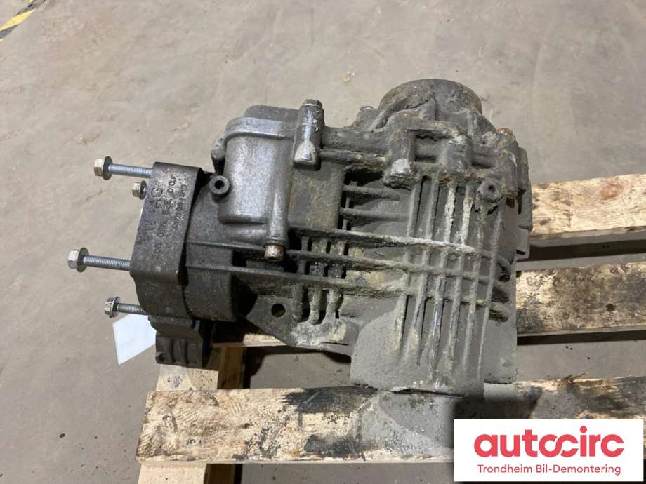 Kardang klokke bak til VW Transporter / Caravelle 2015-2019 (T6) (T6) (LES INFO.|09N525010F|09N 525 010 F|)