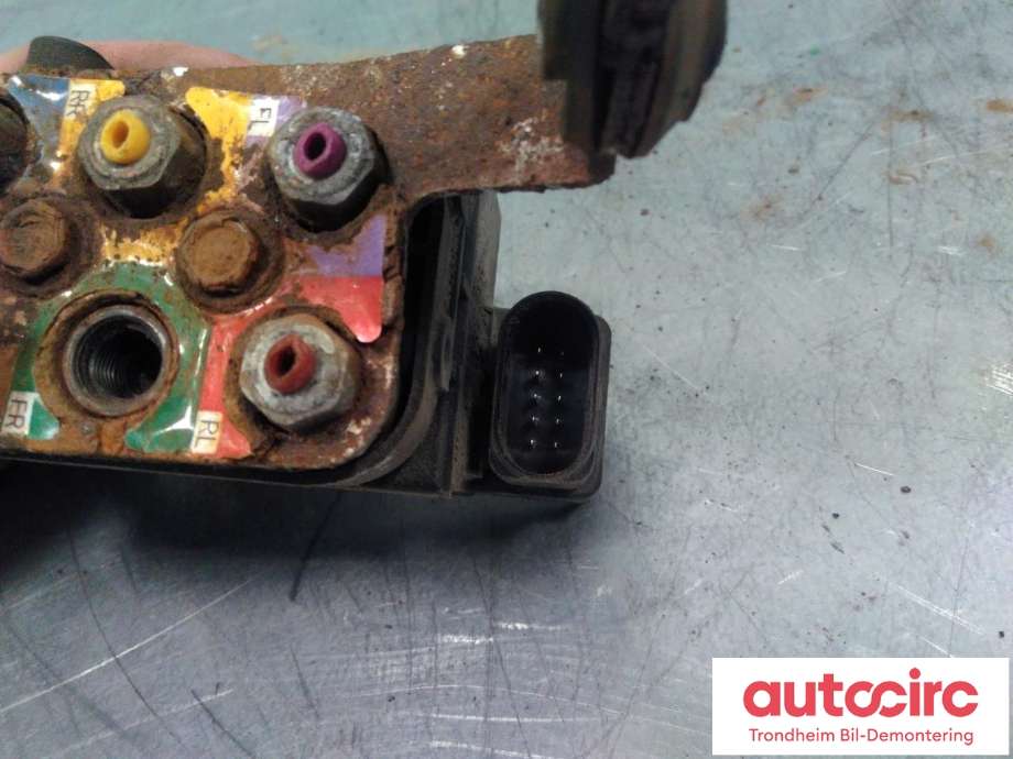 Ventilblokk luftfjæring til Porsche Panamera 2009-2017 (Type I) (970) (970) (CONTINENTAL|97035815302|97035815304|)