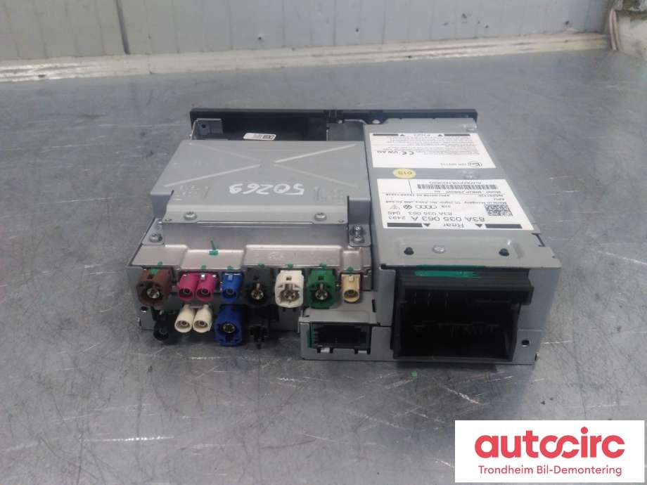 Bilstereo navigasjon til Audi A1 2018-->> (Type II)  (...|83A035063A|83A035063C|83A035063E)