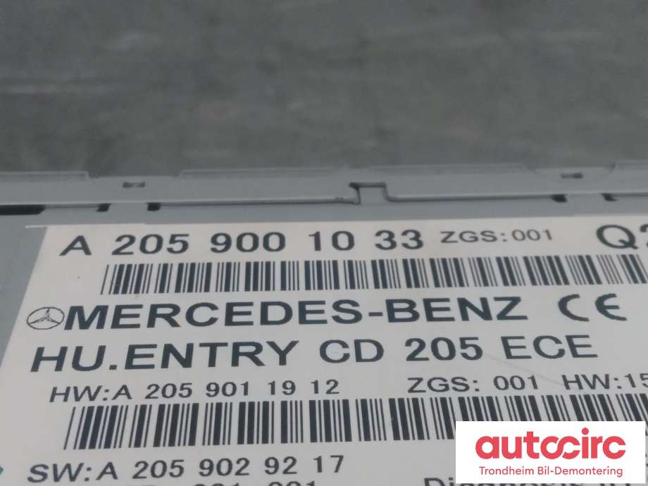 Bilstereo navigasjon til Mercedes C-Klasse 2014-2018 (Fase 1) (W205) (W205) (MITSUBISHI ELECTRIC|A2059001033|A2059000241|)