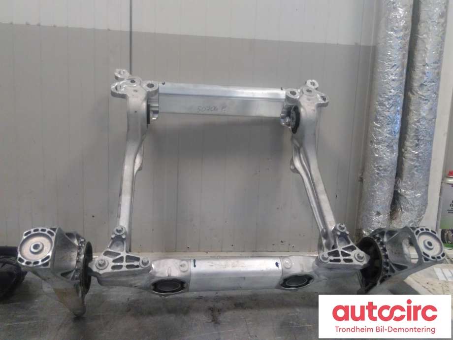 Motorfeste til Mercedes EQS SUV 2022-->> (X296) (X296) (LES INFO.|A2973451100|A 297 345 11 00|)