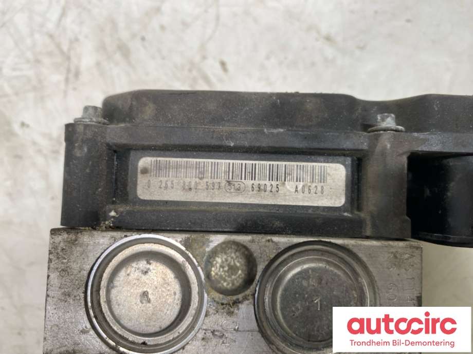 ABS sentral til Subaru Forester 2005-2008 (Type II, Fase 2)  (BOSCH|27594SA071|0 265800 597|)
