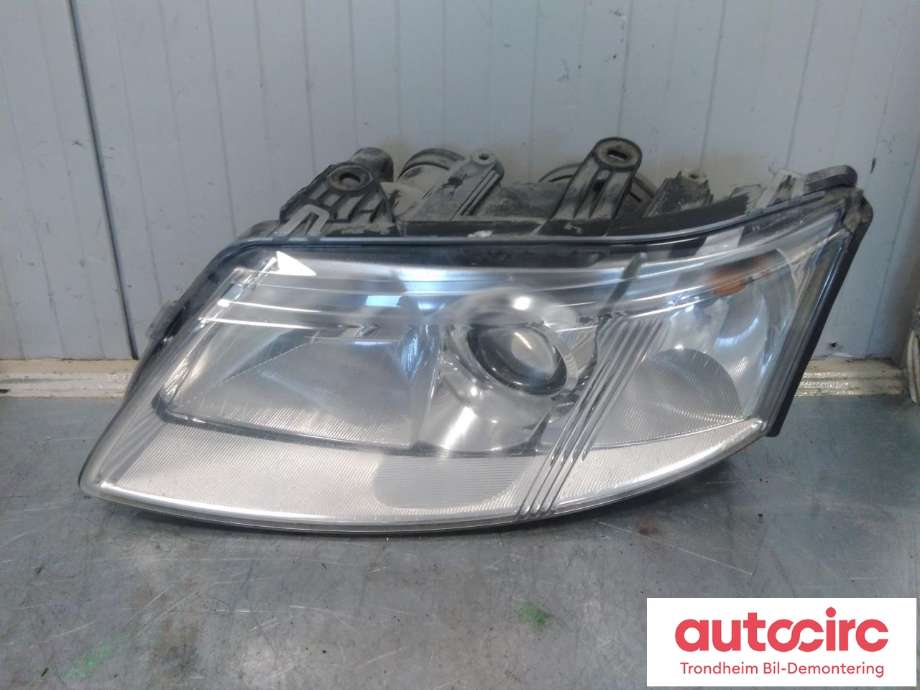Frontlykt venstre halogen til Saab 9-3, 2003-2007 (Type II, Fase 1) (HELLA|12799348)
