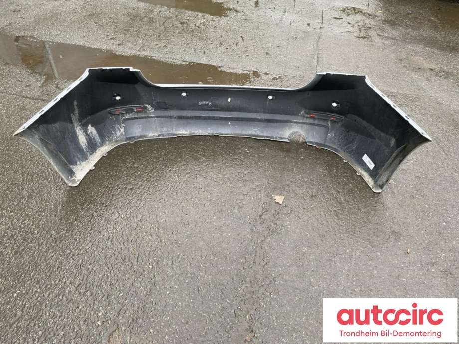 Støtfanger bak sedan til BMW 3-Serie 2012-2018 (F30/F31/F34) (F30/F31/F34) (..|51127312724|7312724|51 12 7 312 724)