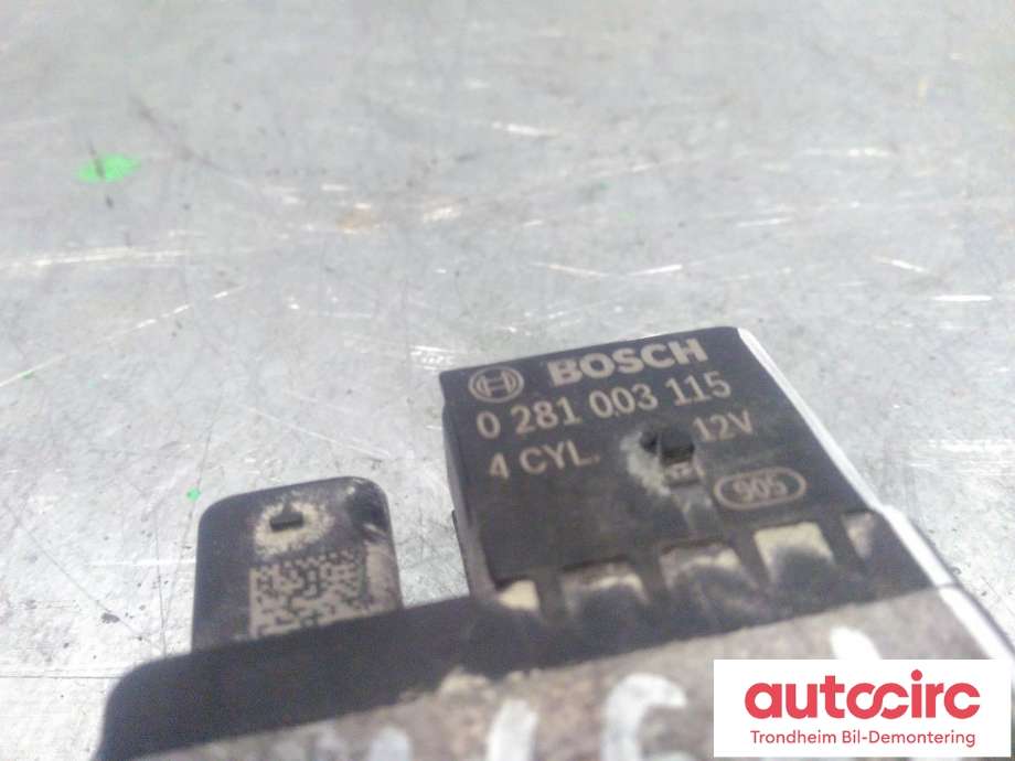 Rele gløde til BMW 5-Serie 2010-2017 (F10/F11) (F10/F11) (BOSCH|8514120|12218514120|12218473750| 0281003115)