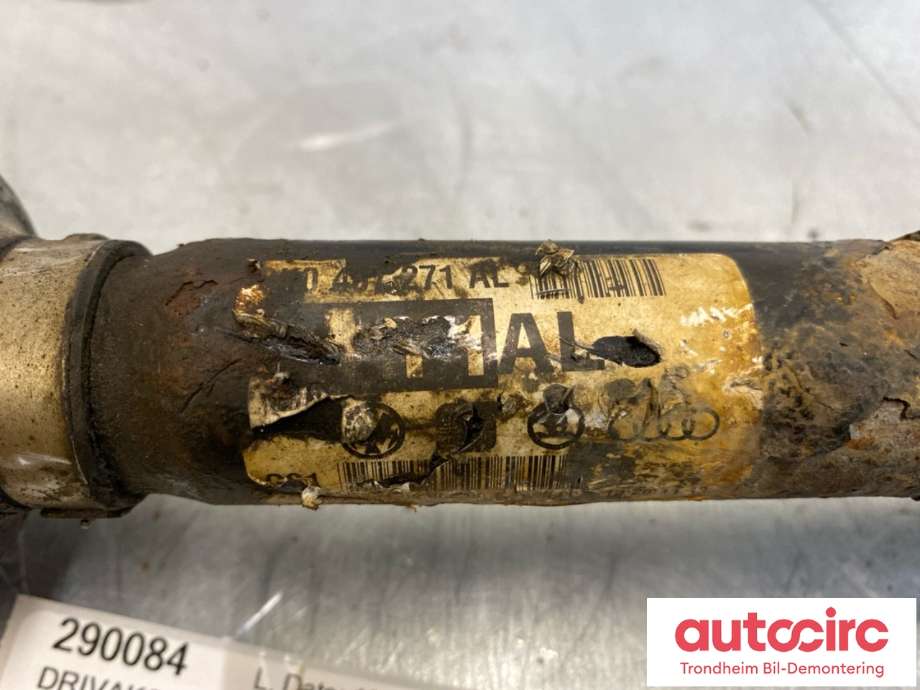 Drivaksel høyre foran, diesel/manuell til Audi A4, Allroad 2009-2016 (Type I) (B8) (B8) (..|8K0 407 271 AL|)