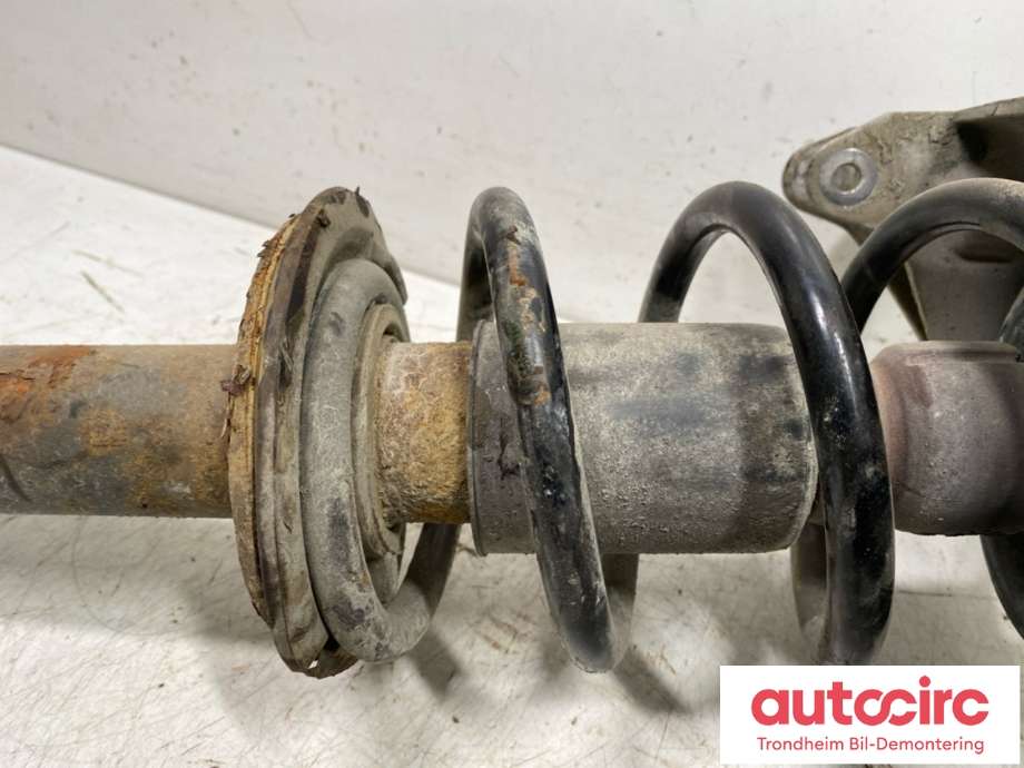 Fjærbein venstre foran til Audi A4, Allroad 2009-2016 (Type I) (B8) (B8) (..|8K0412391F|8R0412391A|8K0413031BB)