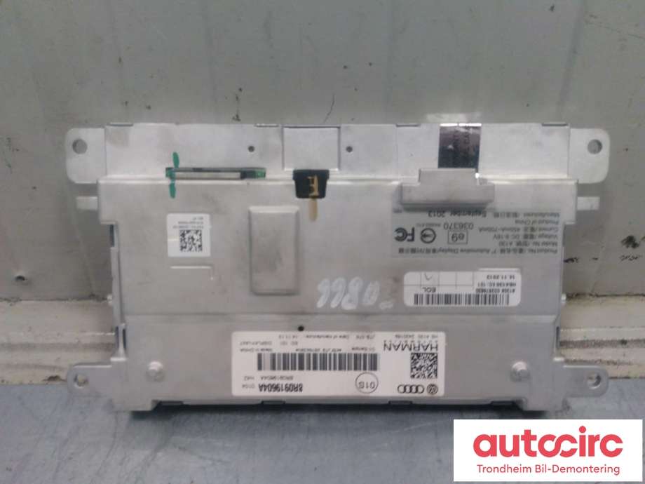 Bilstereo navigasjon skjerm til Audi A4, Allroad 2009-2016 (Type I) (B8) (B8) (HARMAN AUTOMOTIVE|8R0919604A|8R0 919 604 A|)