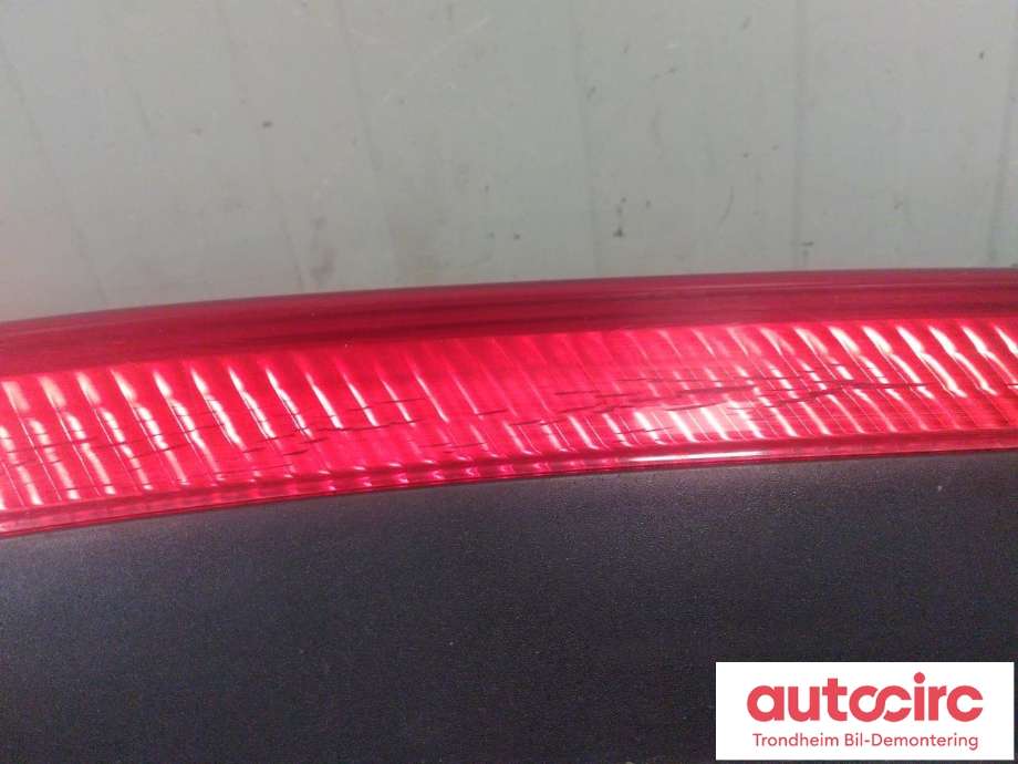 Baklykt venstre til Honda CR-V 2002-2006 (Type II)  (HELLA|3355ASCAG000|33551SCAG00|)