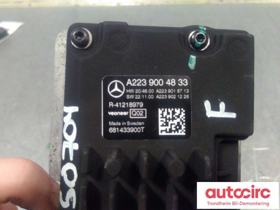 Parkeringskamera foran til Mercedes EQS SUV 2022-->> (X296) (X296) (LANE KAMERA FORAN|A2239004833|A 223 900 48 33|)
