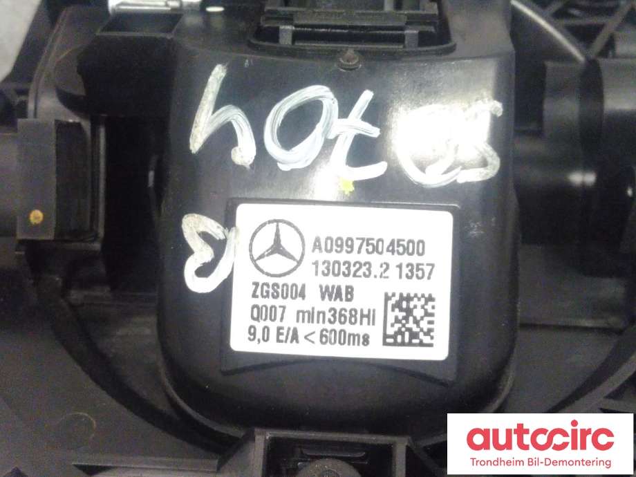 Bakluke/bakdør håndtak til Mercedes EQS SUV 2022-->> (X296) (X296) (LES INFO|A0997504500|A 099 750 45 00|)