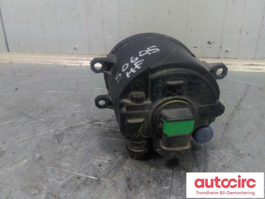 Tåkelykt høyre foran til Toyota Corolla 2007-2013  (VALEO|81210-0D041|81210-0D042|812100D042| 812100D041| 89206402)