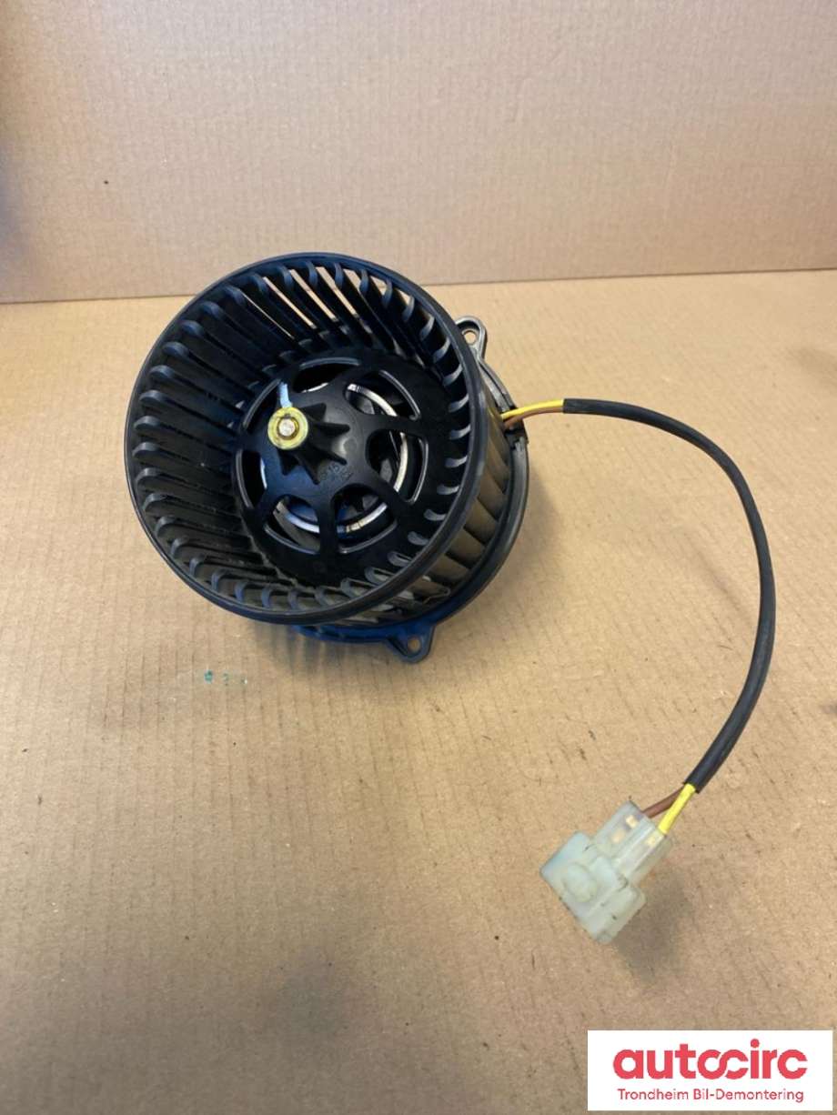 Varmeapparat motor bak til Nissan NV300 2016-->>  (..|2741400Q0A|)