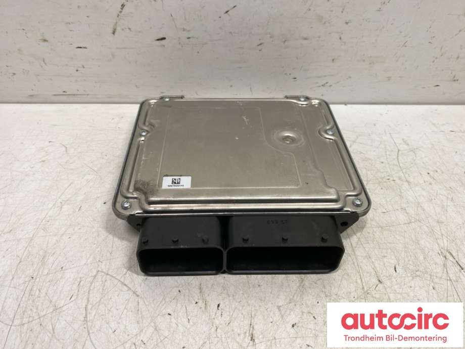 Styreenhet motor til BMW 5-Serie, 2010-2017 (F10/F11) (F10/F11) (BOSCH|13618586534)