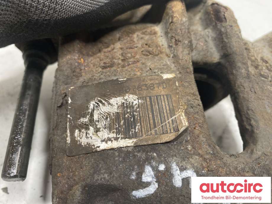 Bremsecaliper høyre foran til Peugeot 2008 2013-2019 (Type I) (4400R7|1617292180|)