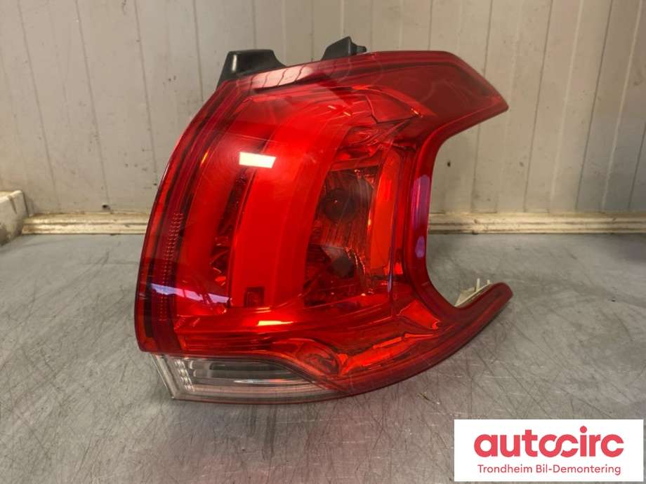 Baklykt høyre ytre til Peugeot 2008, 2013-2019 (Type I)  (VALEO|9678074380)