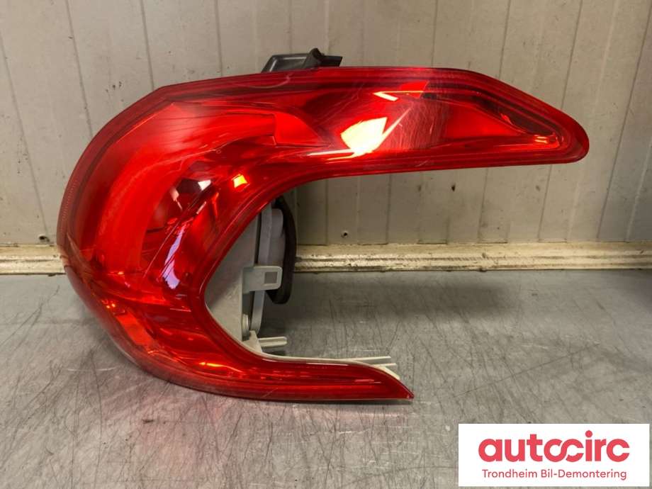 Baklykt høyre ytre til Peugeot 2008 2013-2019 (Type I)  (VALEO|9678074380|96 780 743 80|)