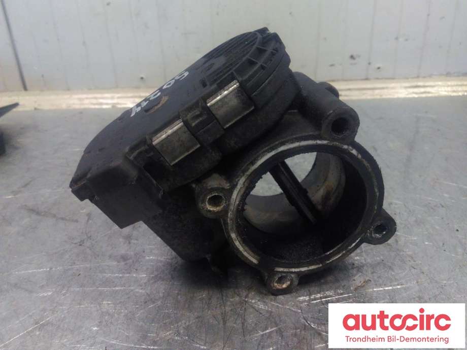 Spjeldhus til Mercedes E-Klasse 2009-2013 (Fase 1) (W212) (W212) (BOSCH|A6420900270|A 642 090 02 70|0281002894)