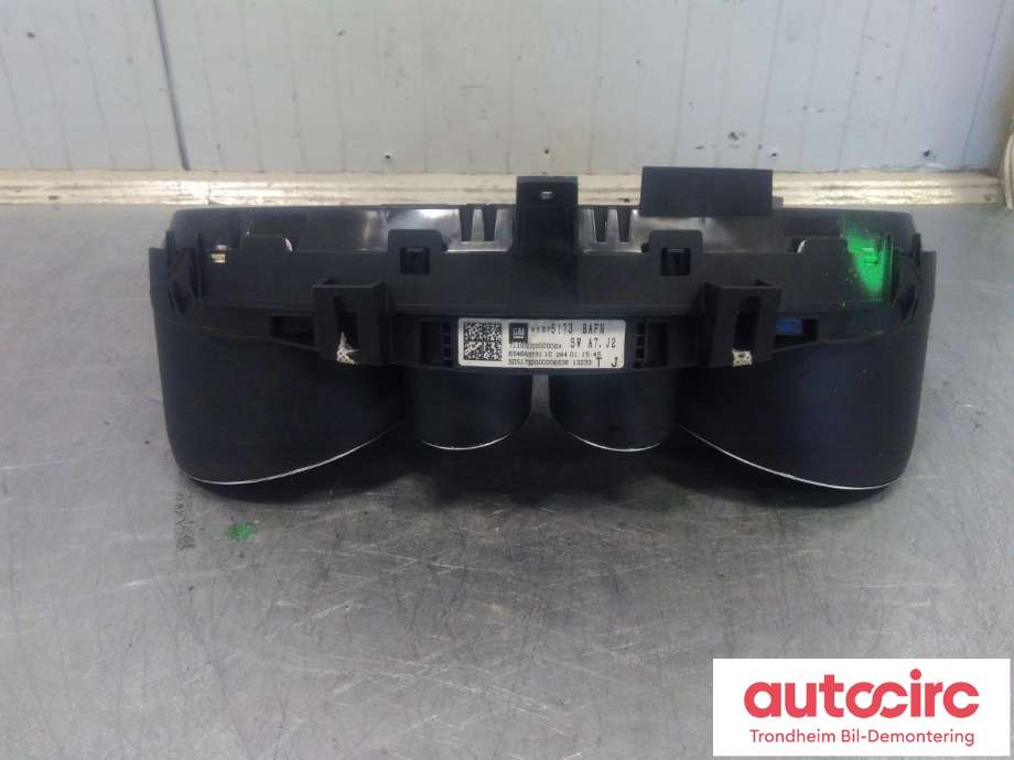 Instrumentpanel til Opel Mokka 2012-2016 (Type I, Fase 1)  (VDO|95375173|A2C90117600|)