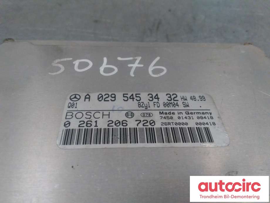 Styreenhet motor til Mercedes S-Klasse 1999-2005 (W220) (W220) (BOSCH|A0295453432|0261206720|)