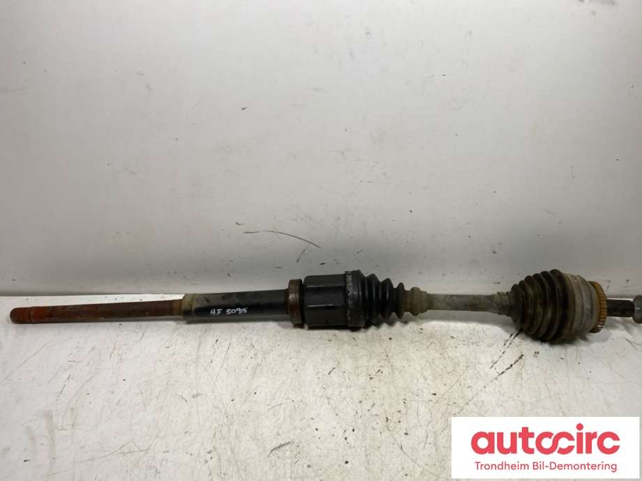 Drivaksel høyre foran, bensin/automat til Volvo XC70 2001-2004 (Type I, Fase 1) (8252053|8601964|)
