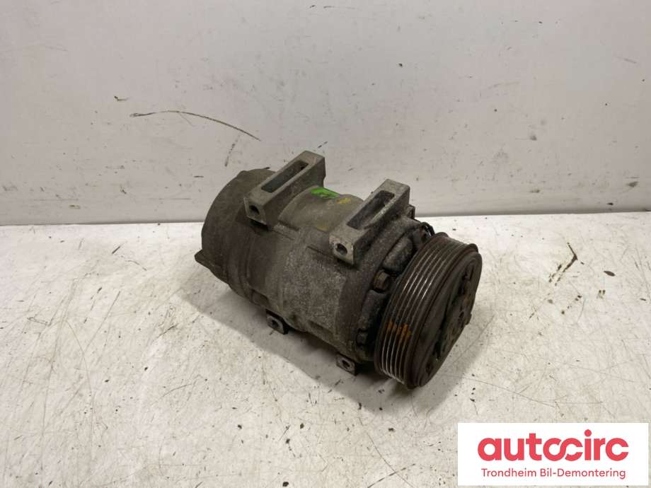 Aircondition kompressor til Volvo XC70 2001-2004 (Type I, Fase 1)  (ZEXEL|8602621|)