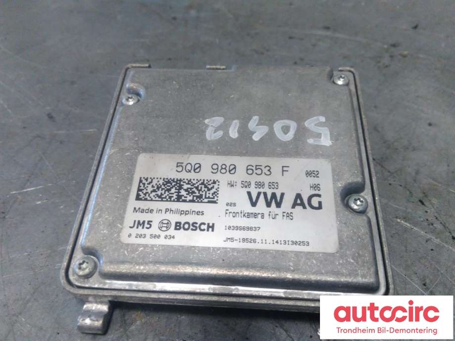 Parkeringskamera foran til Audi A3 2012-2016 (Type III, Fase 1)  (BOSCH|5Q0980653F|0203500034|)