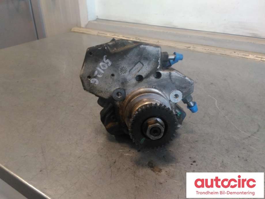 Dieselpumpe til Mercedes GLK 2008-2015 (X204) (X204) (BOSCH|A6420700501|0445010145|)