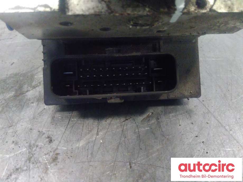 ABS sentral til Mercedes Vito/Viano 2010-2014 (Fase 2) (W639) (W639) (BOSCH|A0014467689|A0084316512|0265230246)