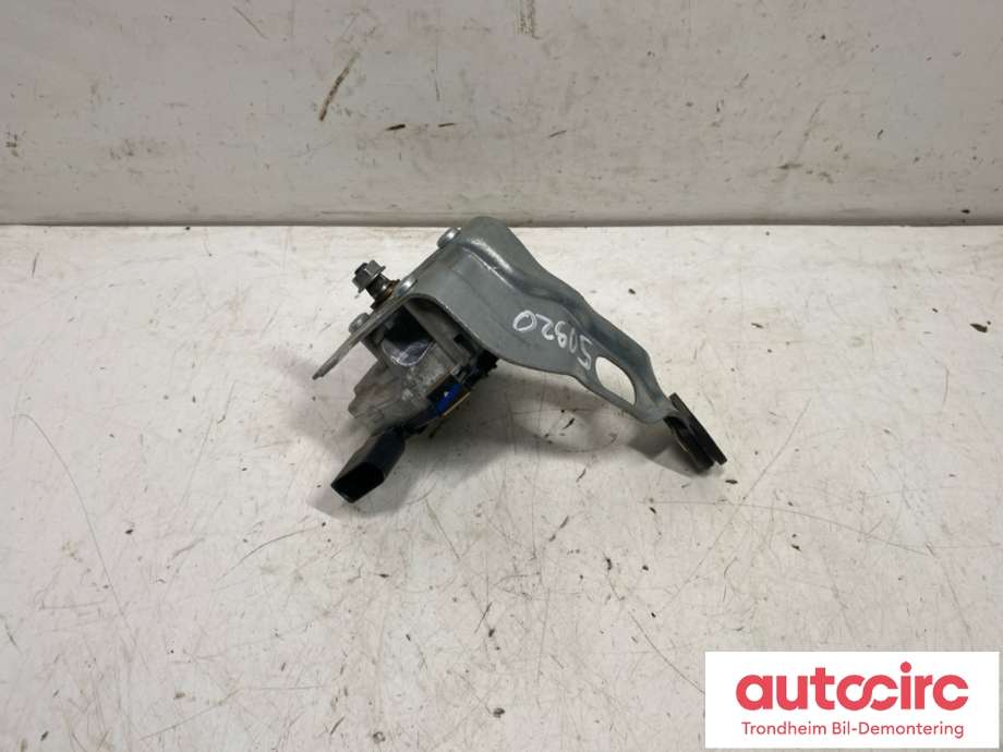 Viskermotor frontrute til BMW iX1 2023-->> (U11) (U11) (BOSCH|61619478831|0390243671|)