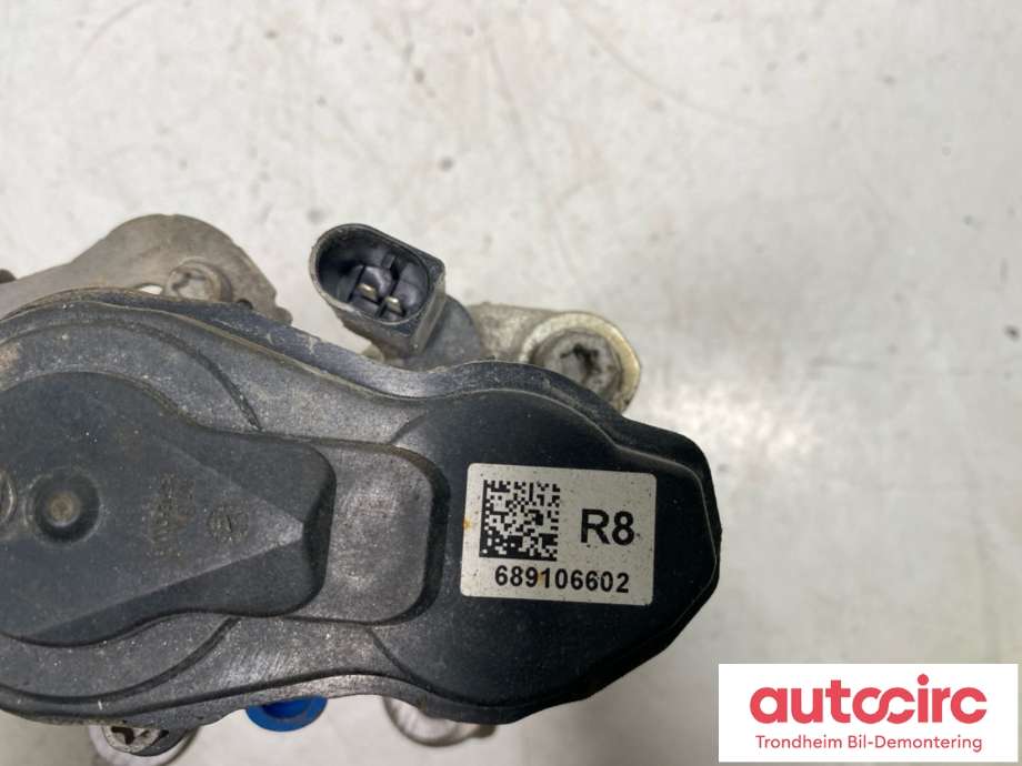 Bremsecaliper høyre bak, elektrisk til BMW iX1 2023-->> (U11) (U11) (34208837110|)
