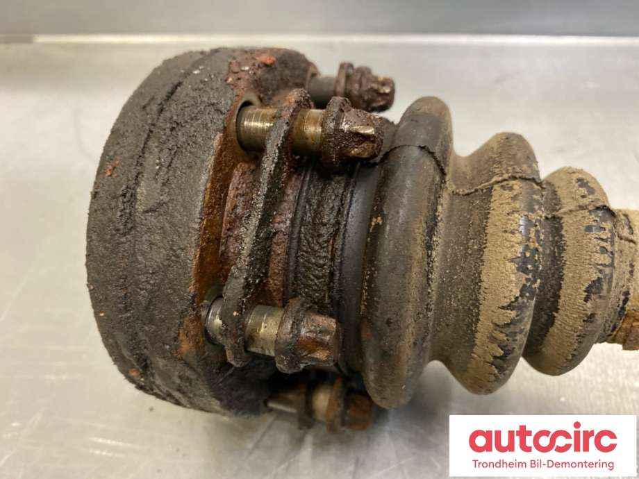 Drivaksel høyre bak, bensin/automat til BMW X5 2000-2006 (E53) (E53) (33207500915|)