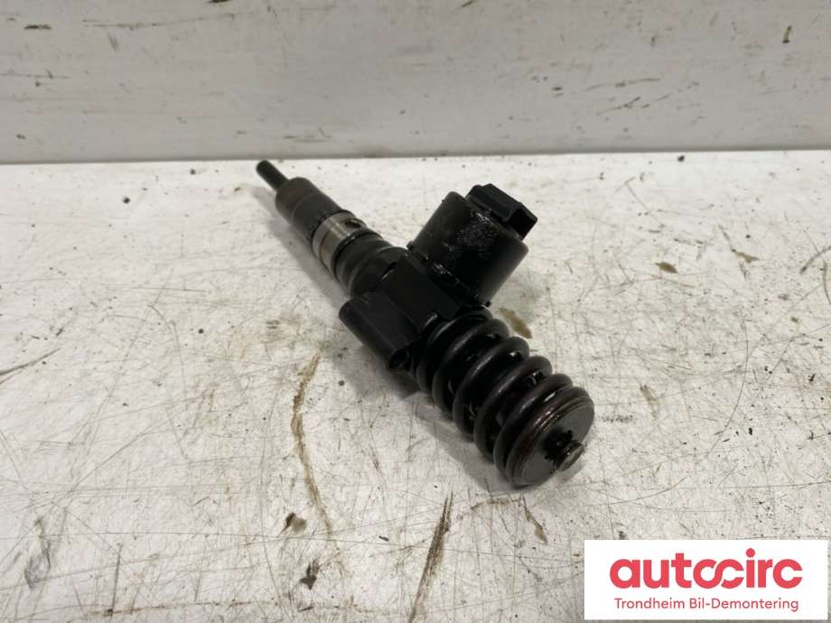 Dyse innsprøyting diesel til VW Touran 2003-2006 (Type I, Fase 1)  (03G 130 073 B|)